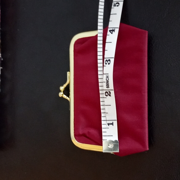 Vintage Floral Trifold Wallet with Coin purse and Key Chain - Picture 5 of 16